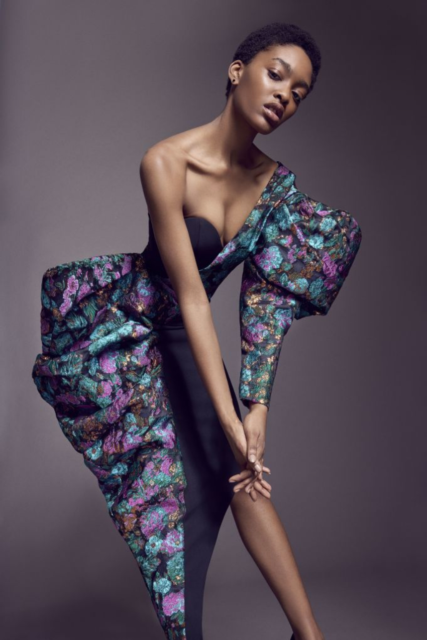 Discount code for April Alex Sample Sale U S at Chicmi