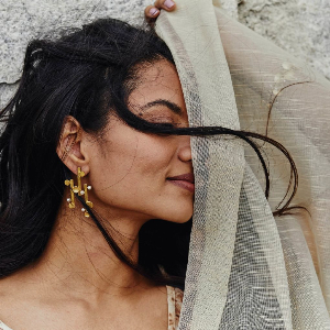 Discount code for Dhwani Bansal Online Sample Sale U S at Chicmi