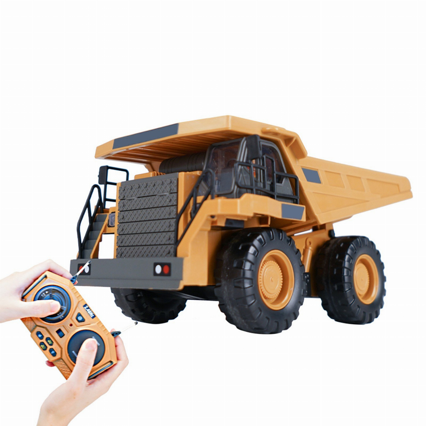 Discount code for 64% discount 1 24 2 4GHz 9CH RC Dump Truck RC Construction Truck 24 99 Inclusive of VAT at TOMTOP Technology Co Ltd